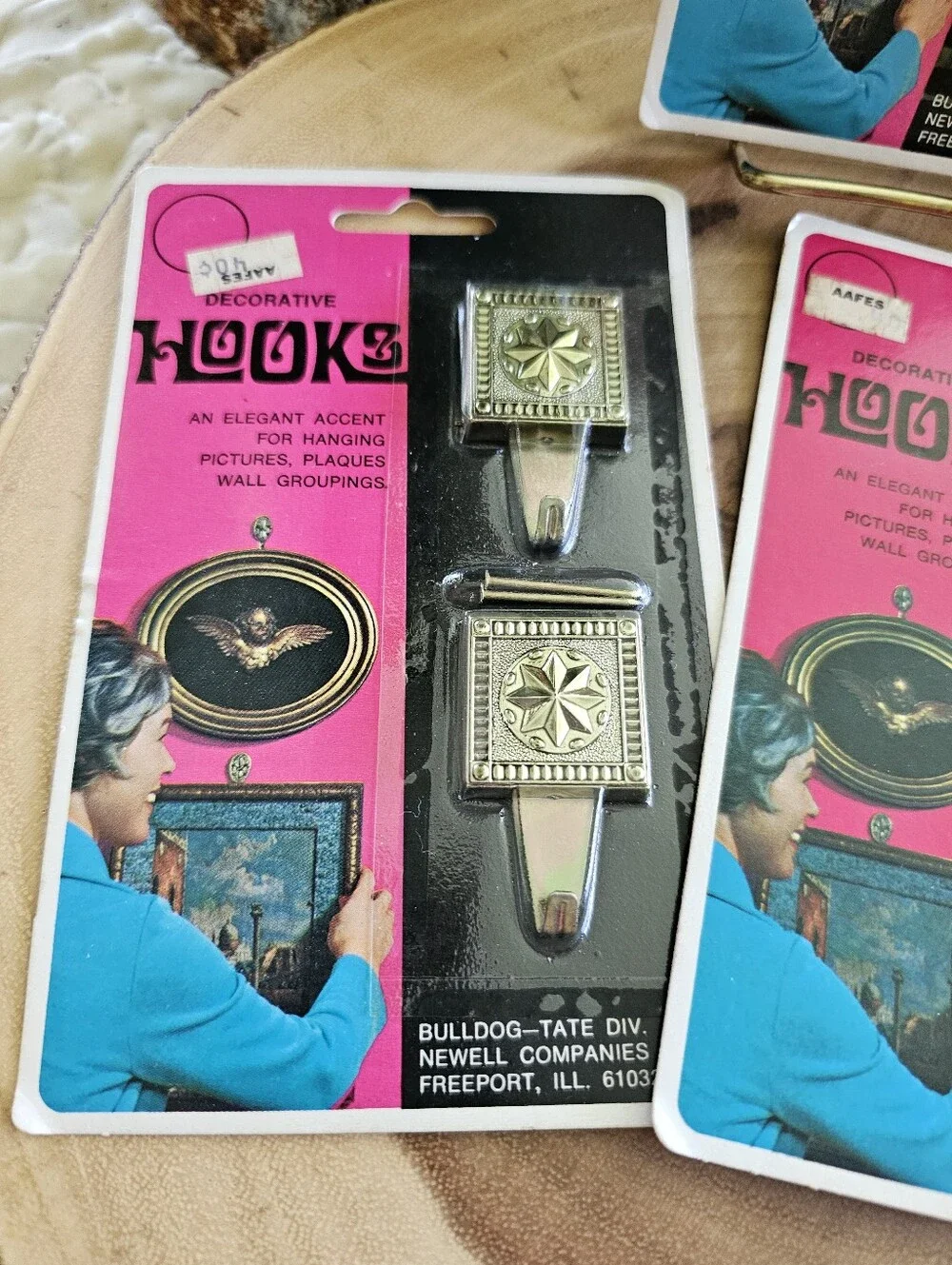 4PKS RARE VINTAGE Decorative Metal Wall Hooks/Hangers